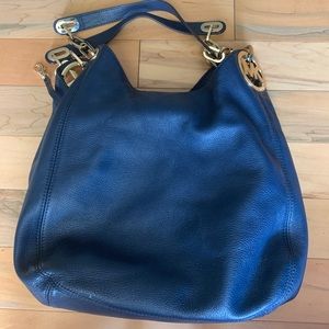 Michael Kors navy purse
